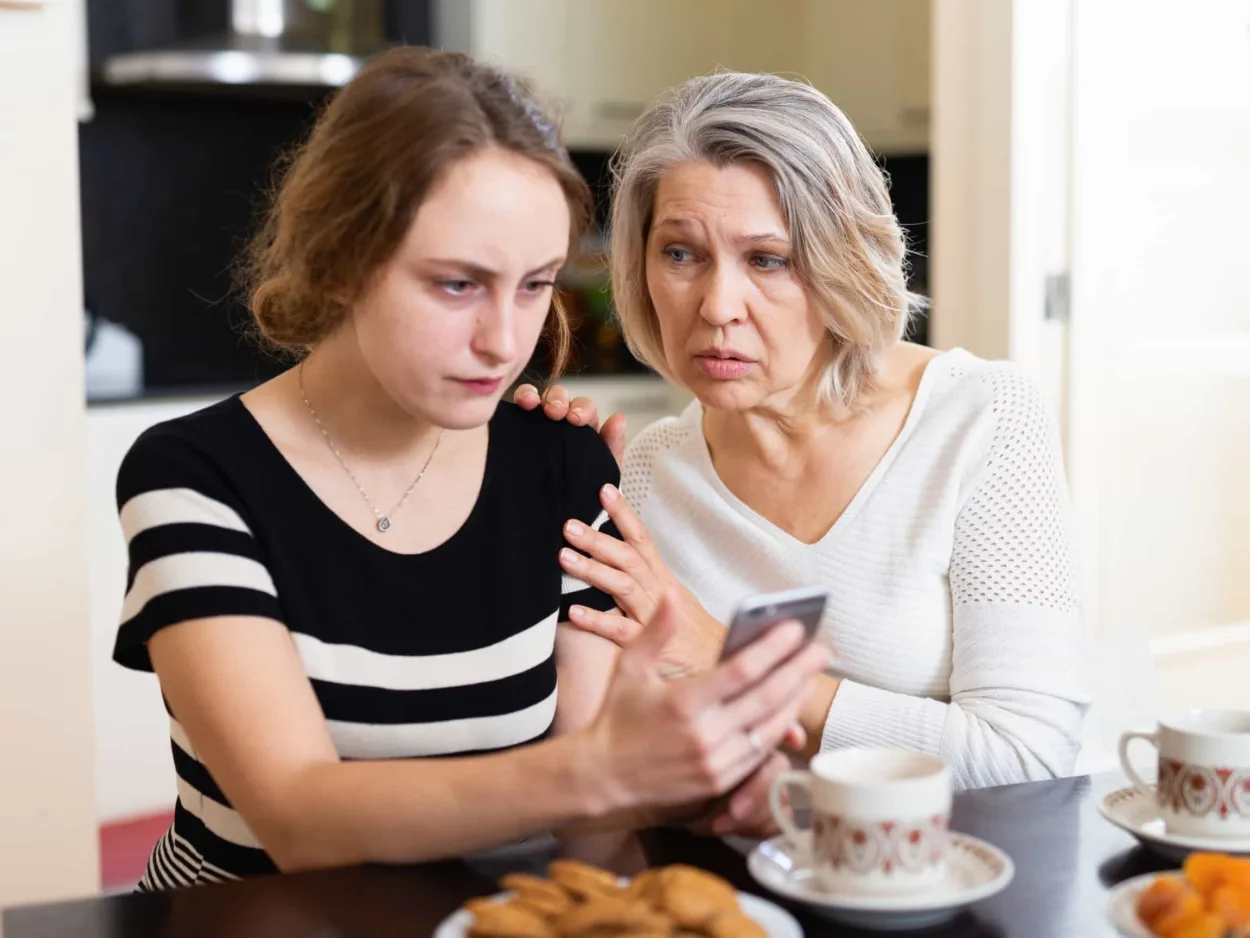 A mother confronts her daughter about her addiction
