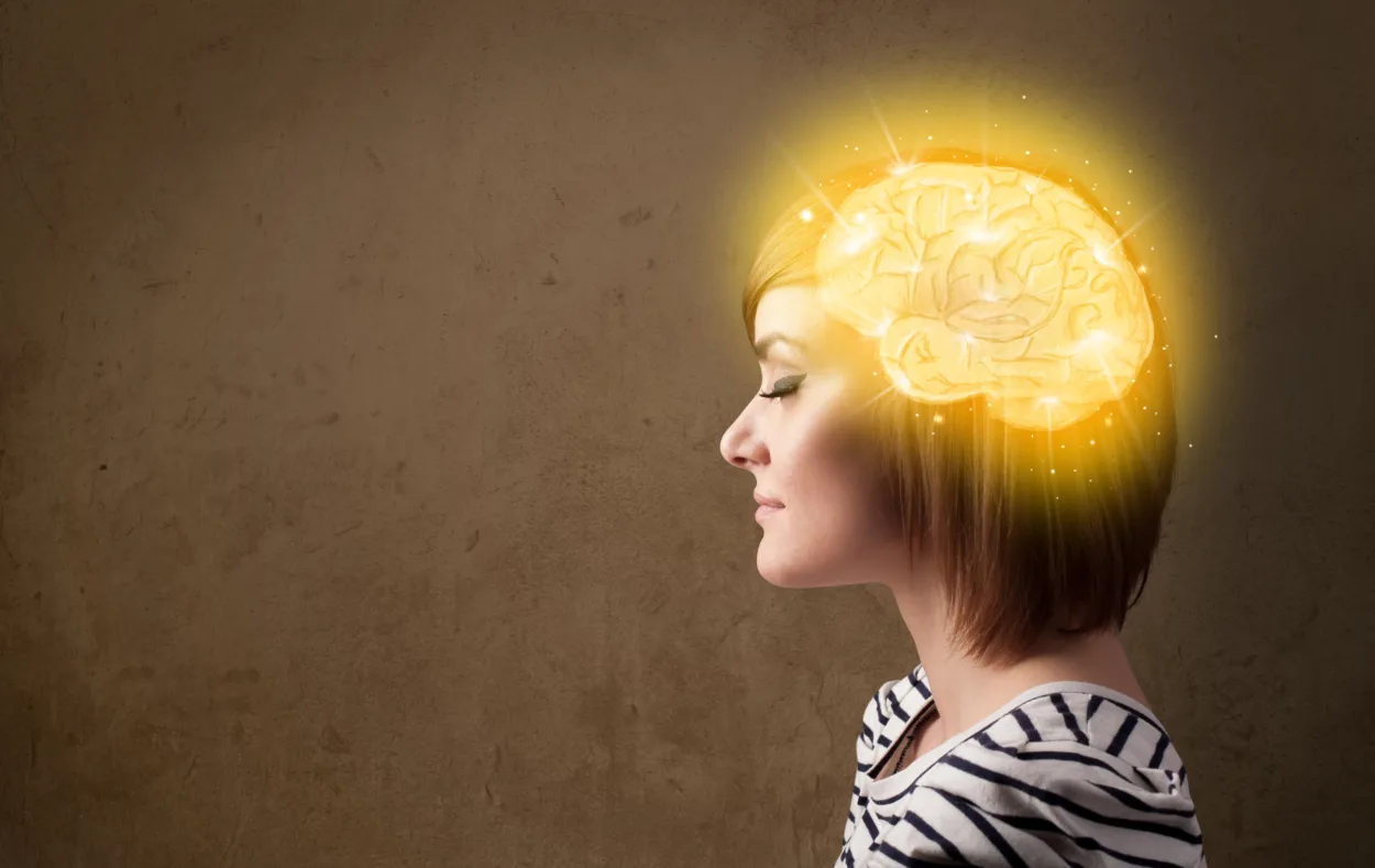 woman with light-up brain